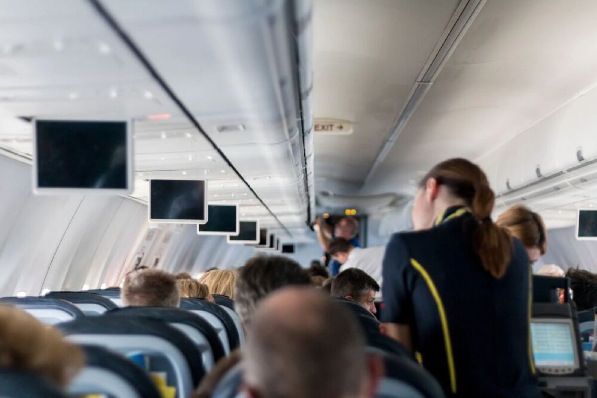 can you switch plane seats what s allowed and when